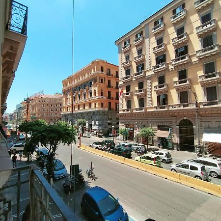 La Casa Di Halley Napoli Bagian luar foto