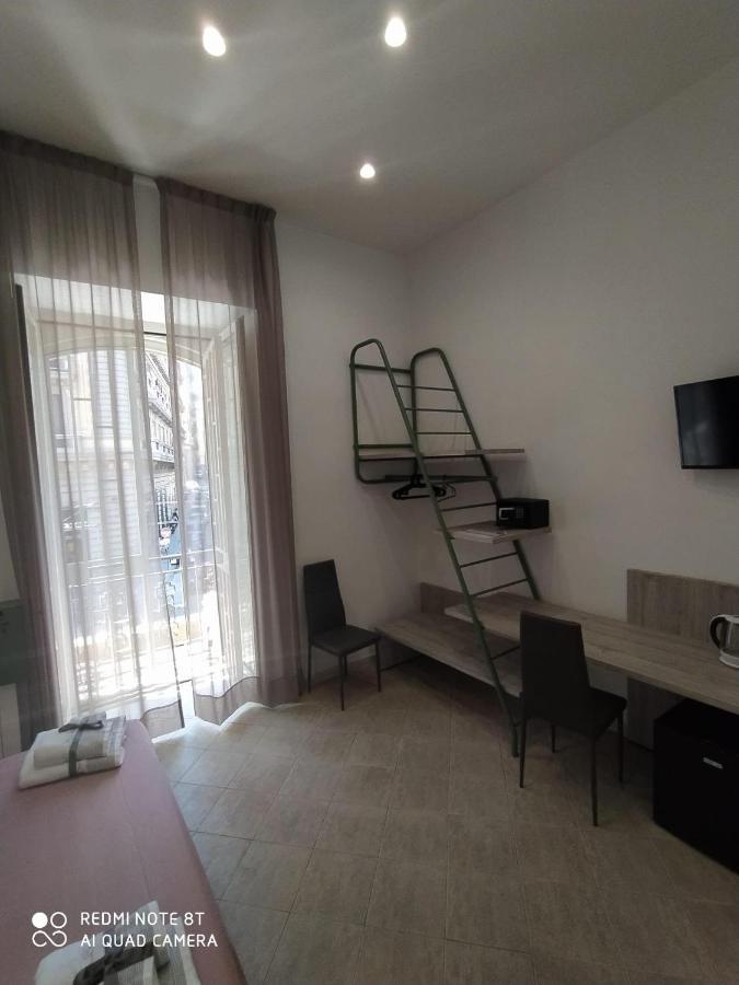 La Casa Di Halley Napoli Bagian luar foto