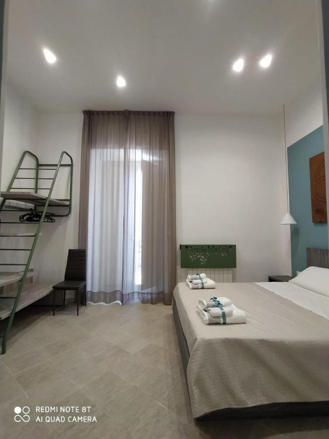 La Casa Di Halley Napoli Bagian luar foto