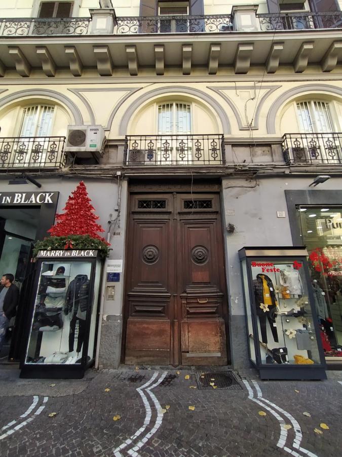 La Casa Di Halley Napoli Bagian luar foto
