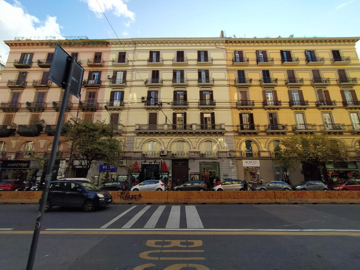 La Casa Di Halley Napoli Bagian luar foto