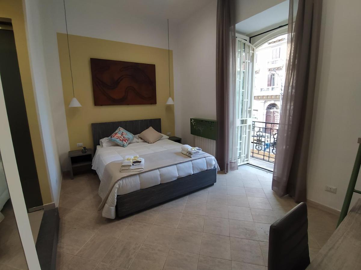 La Casa Di Halley Napoli Bagian luar foto