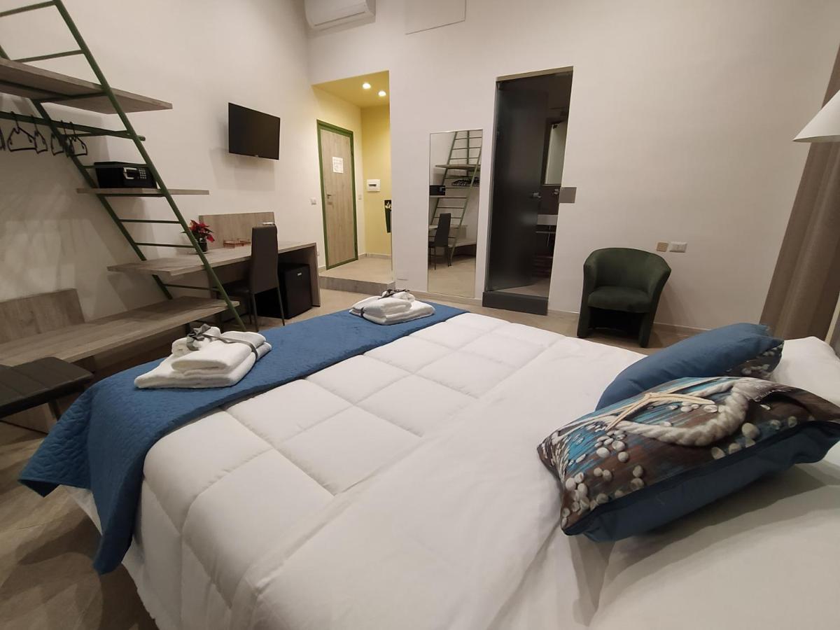 La Casa Di Halley Napoli Bagian luar foto